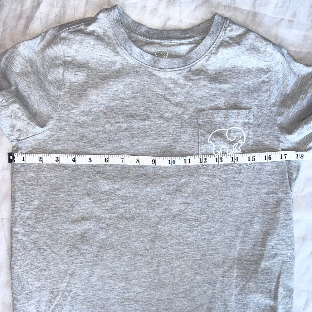 NWOT Women’s Medium SS Ivory Ella Elephant Print Organic Cotton TShirt - Picture 6 of 7